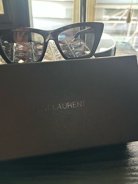 Saint Laurent Black Cat-Eye Optical Frames